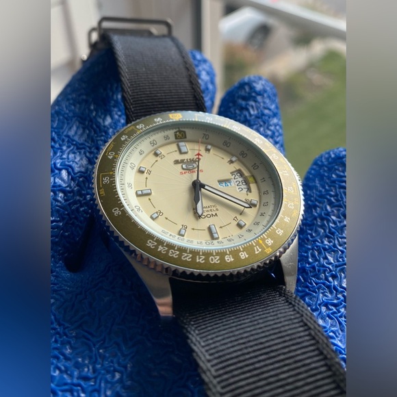 Seiko 5 Sports - SRP615 - 44mm - Picture 2 of 6